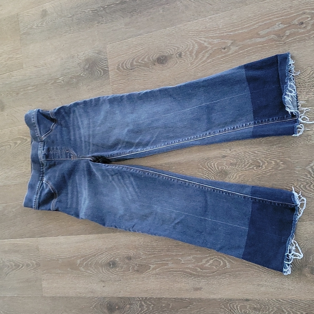 SPANX Cropped Flare Jean